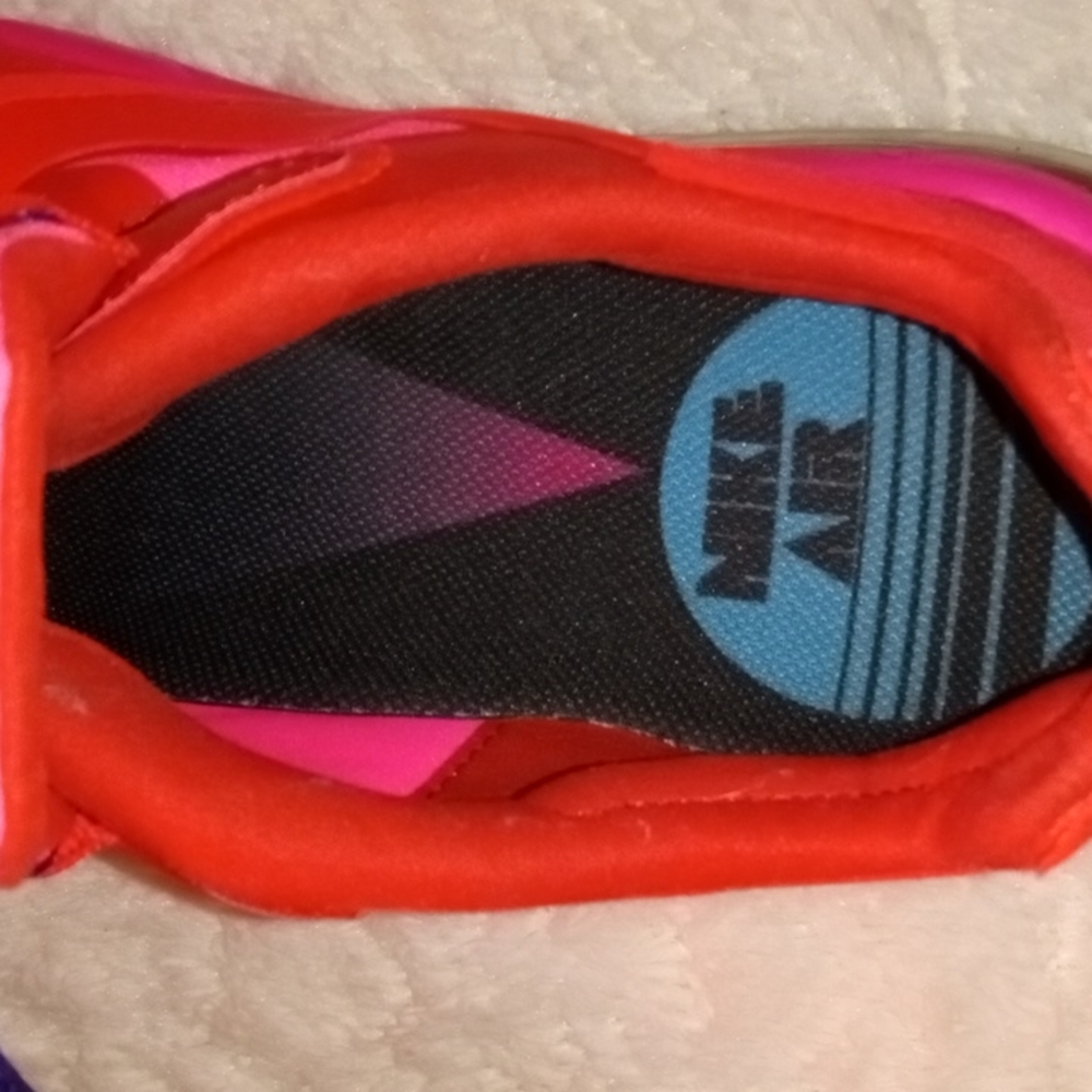 Nike air react - Picture 2 of 4